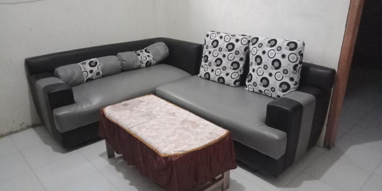 Cheap Inn Banyuwangi Banyuwangi  Εξωτερικό φωτογραφία