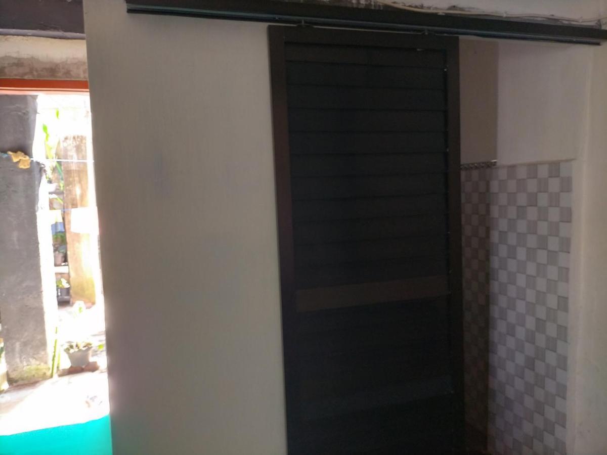 Cheap Inn Banyuwangi Banyuwangi  Εξωτερικό φωτογραφία