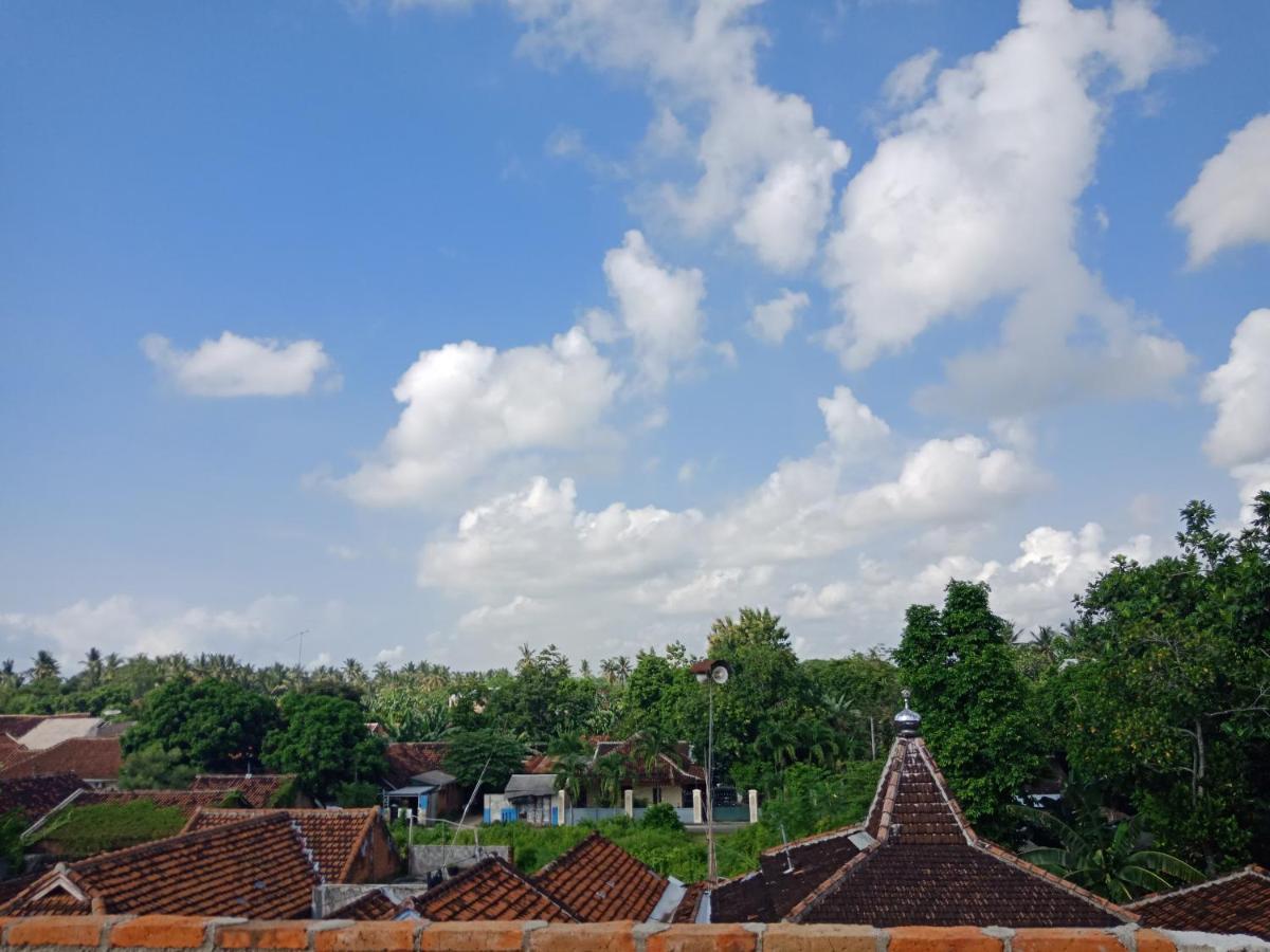 Cheap Inn Banyuwangi Banyuwangi  Εξωτερικό φωτογραφία